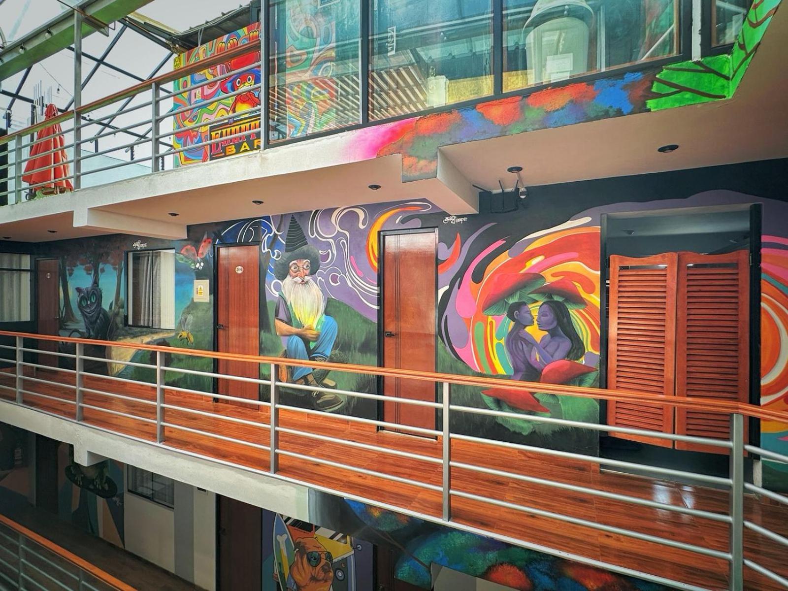 Magic Packer Hostel クスコ エクステリア 写真