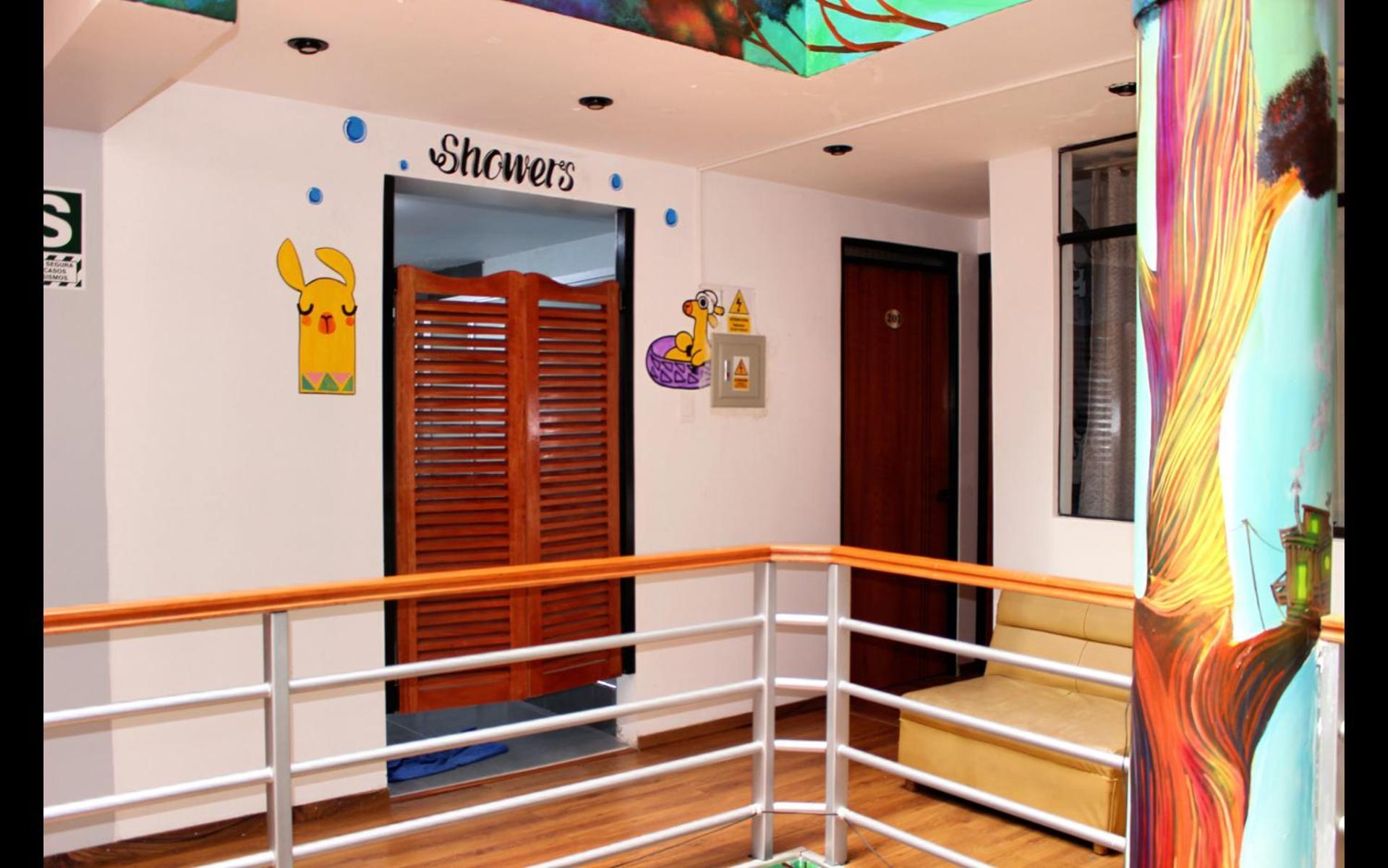 Magic Packer Hostel クスコ エクステリア 写真